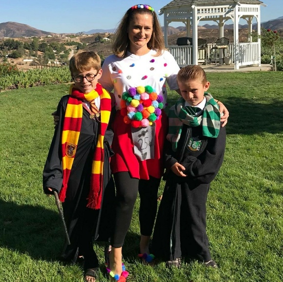 Meet your Posher, Tiffany - Picture 3 of 4